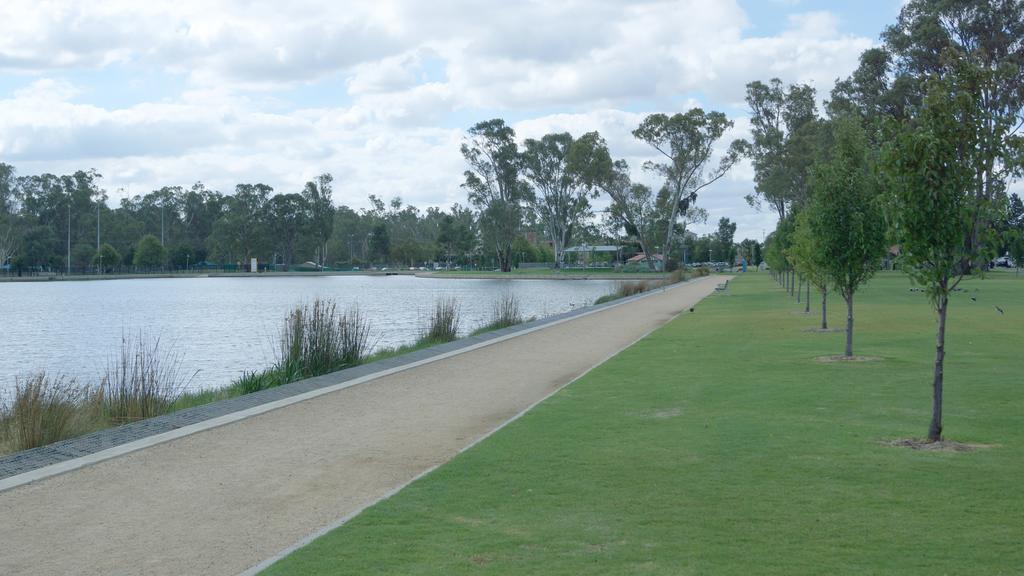 Maude St Apartments Shepparton Exteriör bild